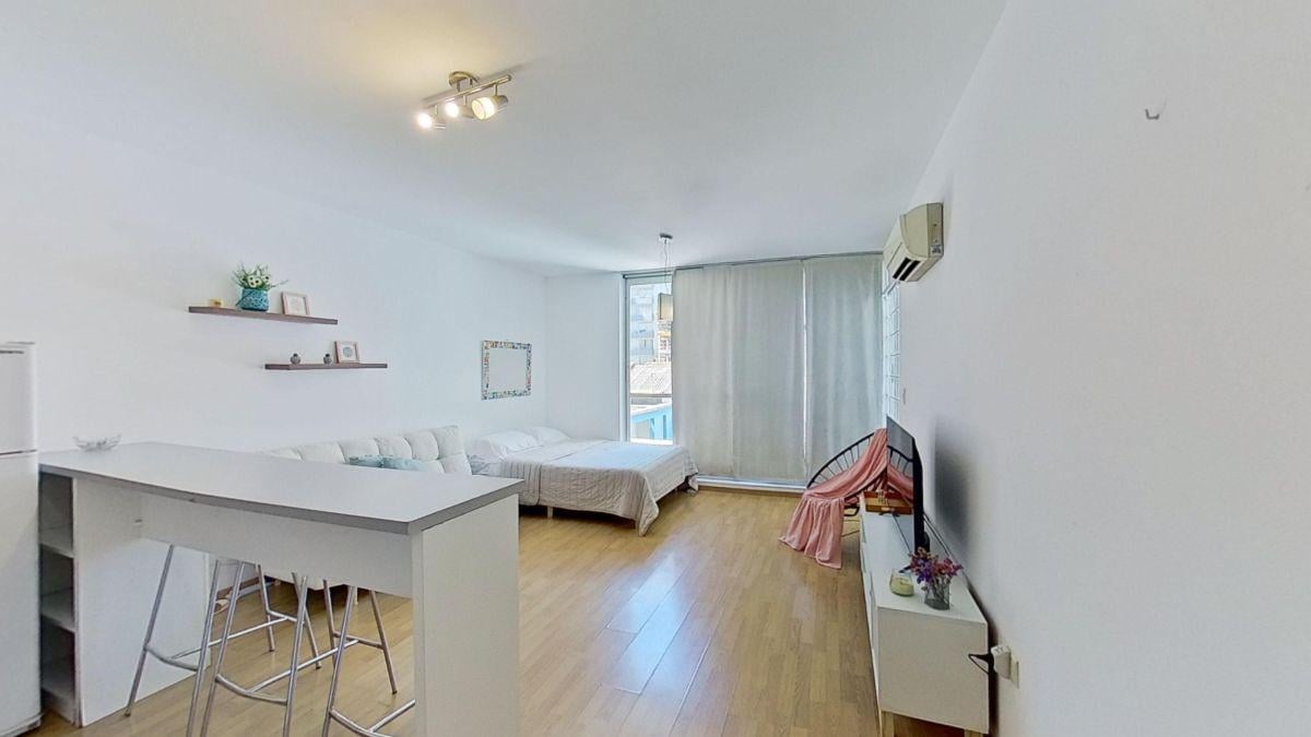 Foto de Alquiler Temporario en Nuñez. Excelente Departamento Monoambiente con Balcón. Todo luz. Amenities., imagen 1