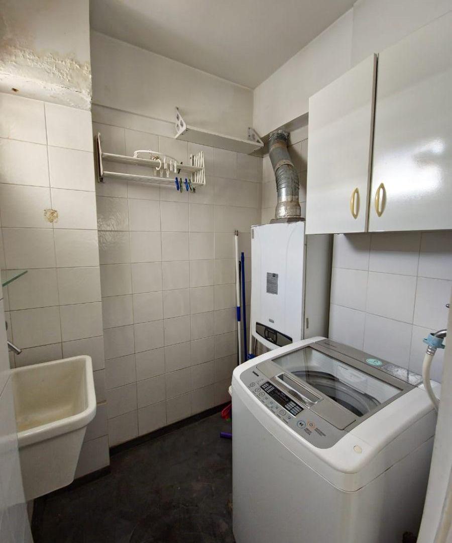 Foto de Venta en Caballito. Dúplex de 4 Ambientes. Balcón. Cochera., imagen 3