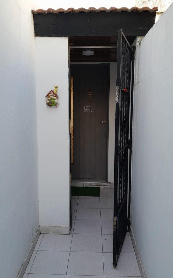 Foto de Vendo en Nueva Pompeya. PH de 3 Ambientes, con Patio y Terraza., imagen 4