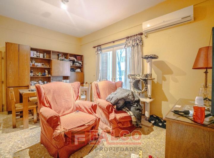 Departamento en Almagro - 3 ambientes con balcon - 1 er piso por escalera 4