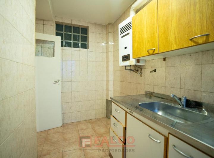 Departamento de dos ambientes con cocina separada 3