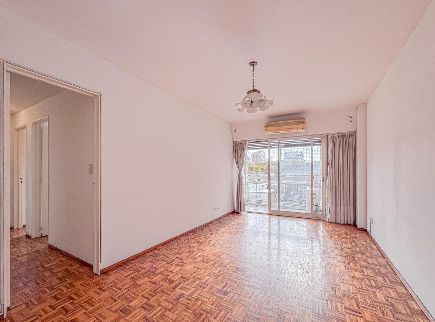 Departamento en Monserrat - 4 ambientes - frente balcon