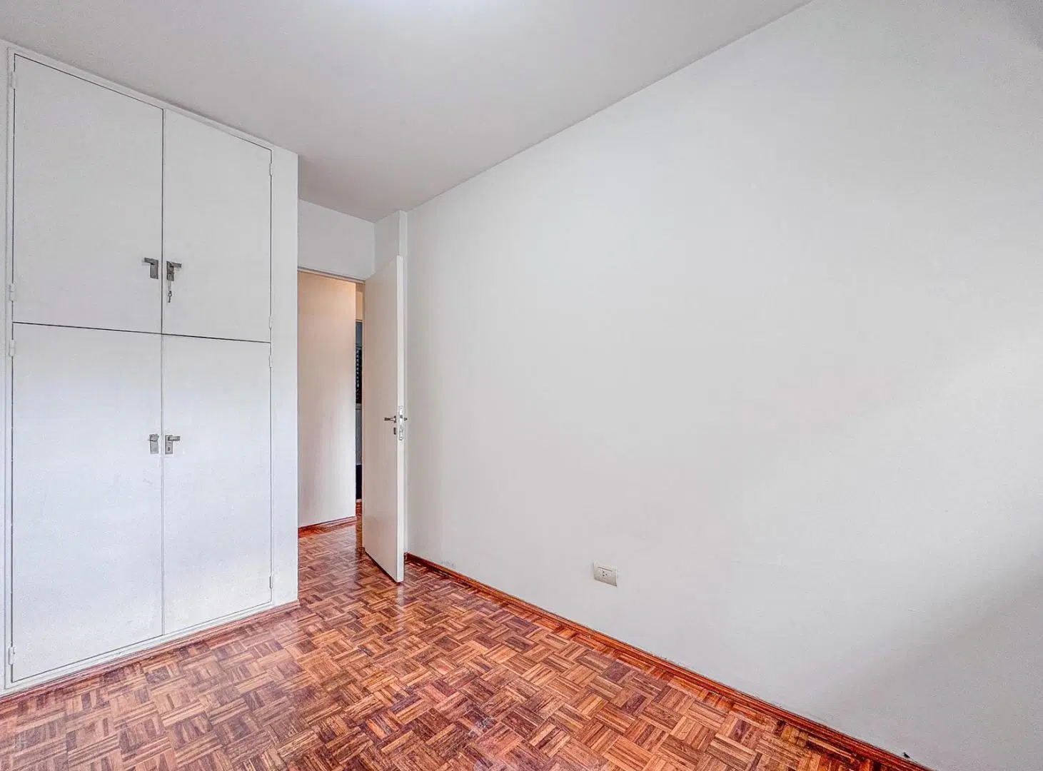 Departamento en Monserrat - 4 ambientes - frente balcon 4