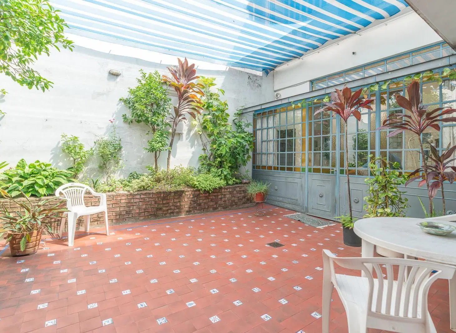 Casa en Flores - Lote 8,66 x 19 - 256m2 - Terrero y Yerbal 2