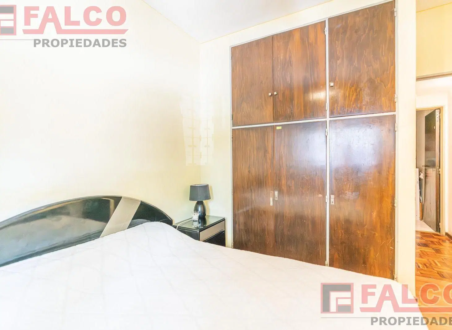 Departamento en Parque Chacabuco - 3 ambientes en planta baja al frente 8