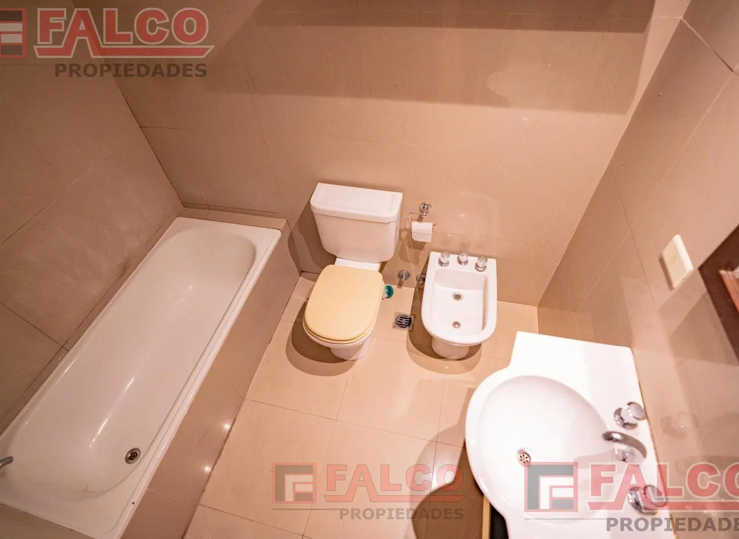 Av. Rivadavia 6100 - Monoambiente con balcón al contrafrente - Edificio con amenities 4