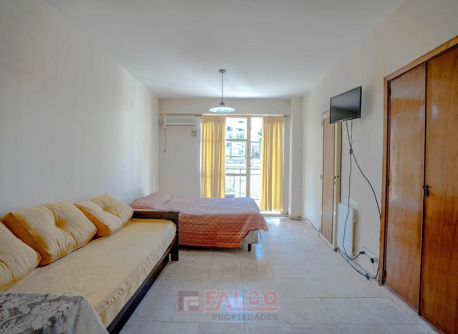 Alberdi 1200 - Monoambiente en Caballito con balcon 5
