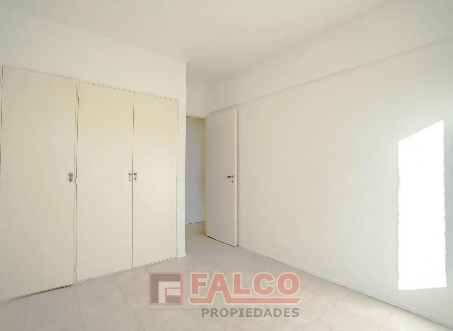 Departamento en Flores - 4 amb con cochera - Directorio 3000 3