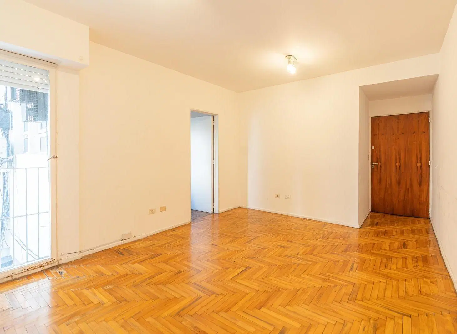 Dos ambientes interno - Edificio con Seguridad 24 hs - Apto profesional 4