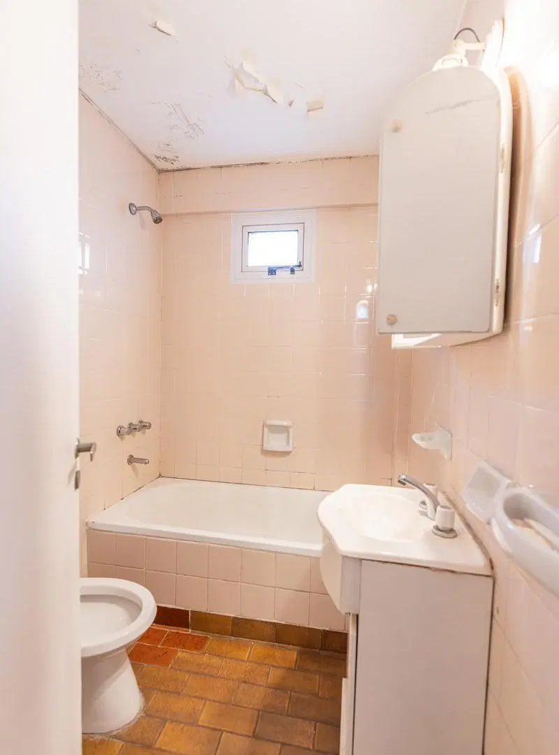Dos ambientes interno - Edificio con Seguridad 24 hs - Apto profesional 3