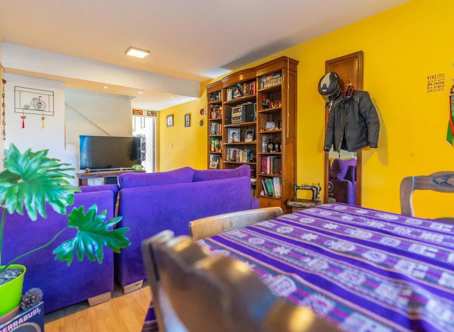 Casa en - Barrio cerrado - 5 amb - Pileta - Gimnasio 3