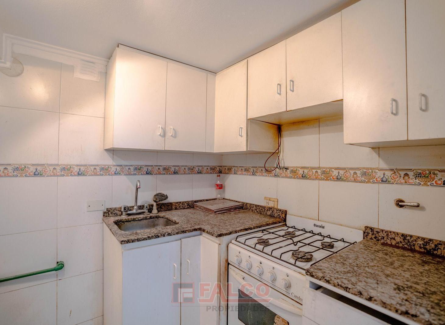 Foto de Departamento en planta baja de tres dormitorios muy luminoso, imagen 2