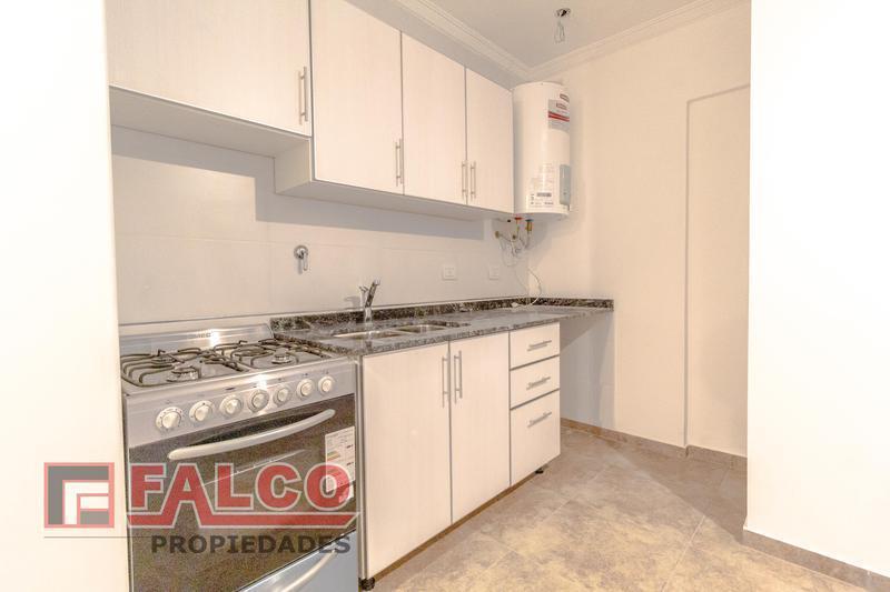 Foto de Moderno 3 ambientes con balcon a la calle, imagen 1