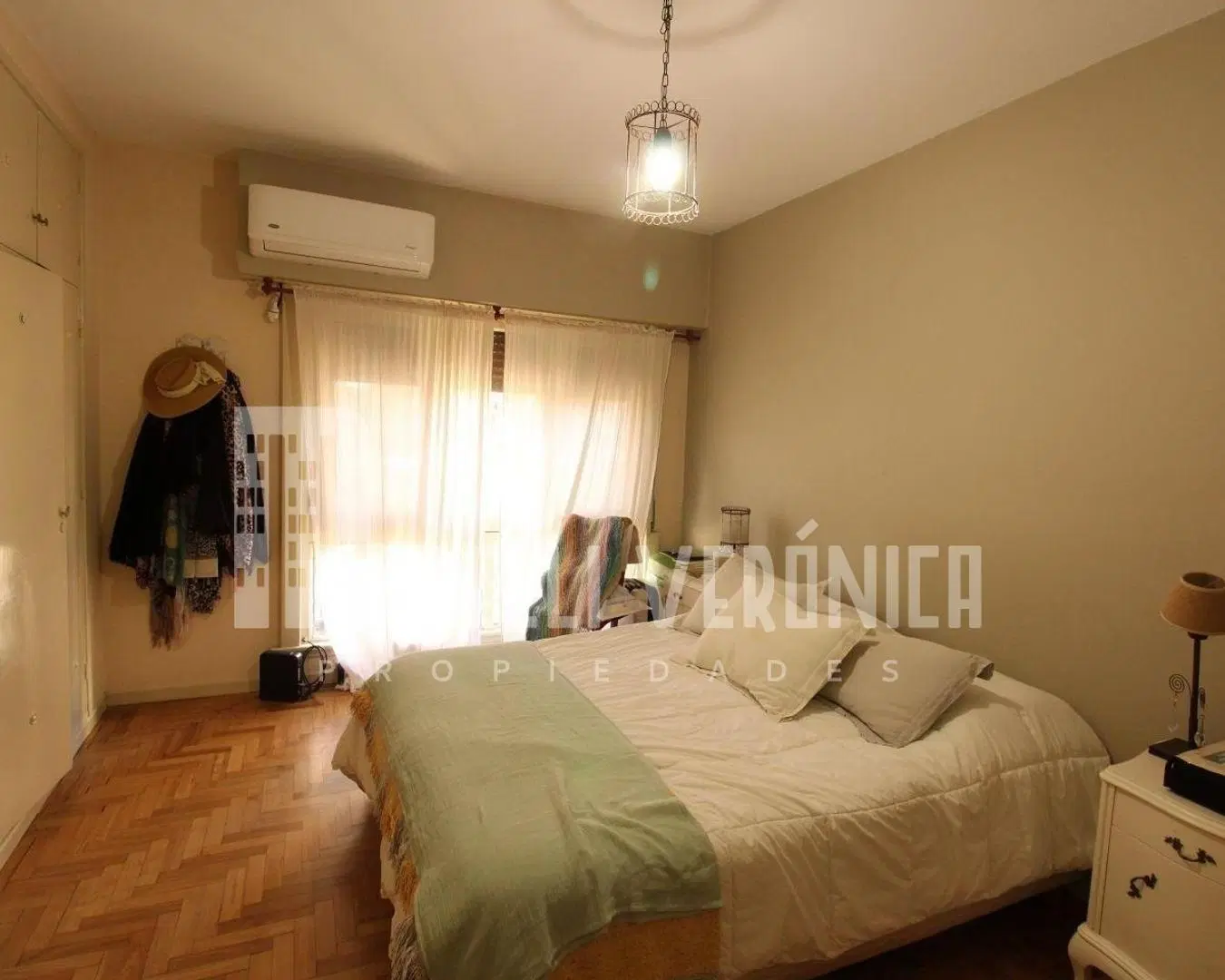 DUPLEX EN VENTA 5 AMBIENTES 4