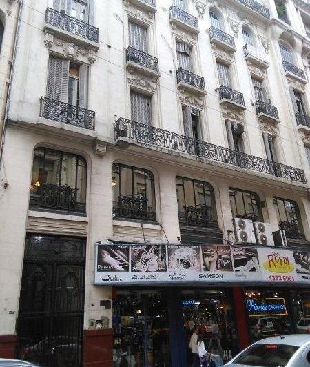 Sarmiento y Callao, 7 amb., 4 ° P. 162 m. apto prof. Exc. Edif. antiguo 2
