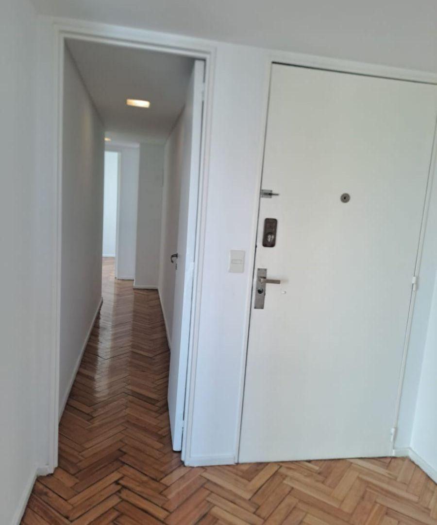 Foto de Gurruchaga y Corrientes, excel. 3 amb. c/ coch. fja, 7° fte, 66 m, imagen 1