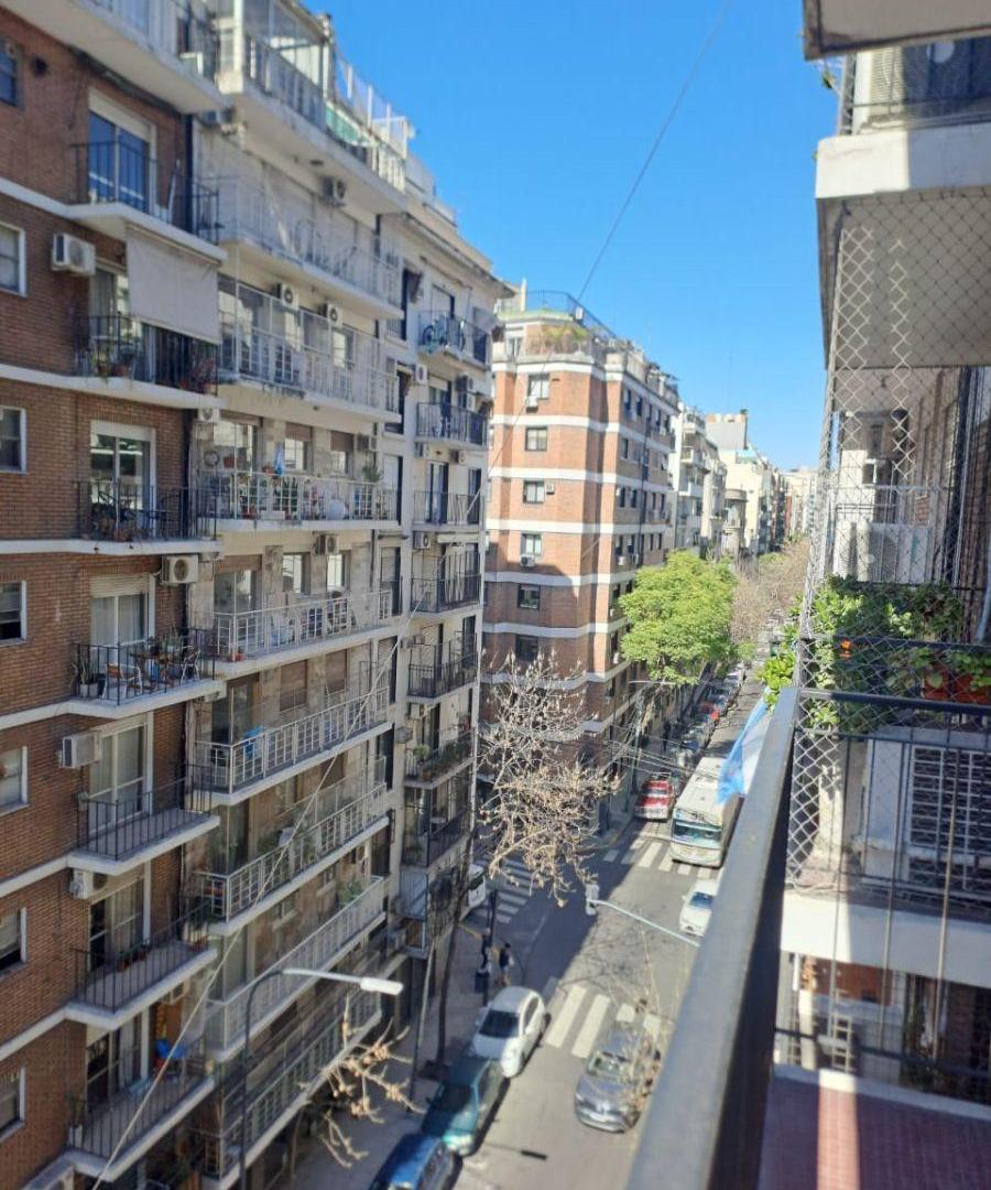 Foto de Uriburu y French, excel. amb. 6°Fte, c/ bcon (4 m.) , 29,56 m, imagen 4