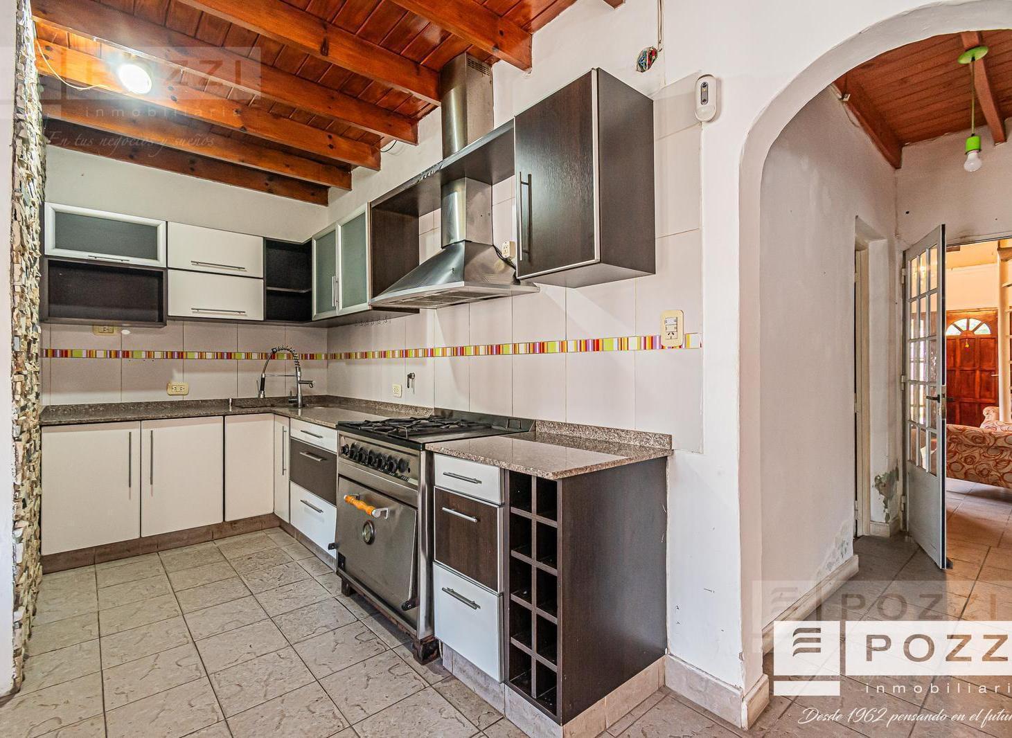 Foto de Casa 4 dorm piscina - El Talar - Tigre - APTO CREDITO - POZZI INMO, imagen 1