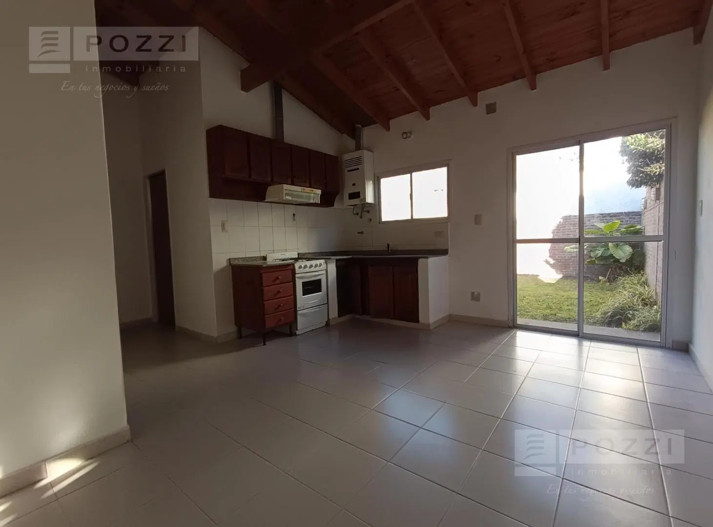 Casa 2 dorm y jardin en Bº Altos de Pacheco - Tigre - POZZI INMO 5