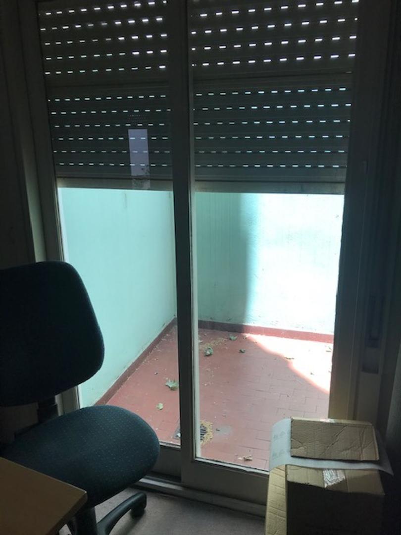 Fragata Sarmiento N° 1605 - Depto. 3 Amb con Patio y Coch 1