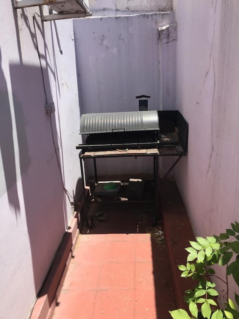 FRAGATA SARMIENTO N° 1605 - DEPTO. 3 AMB CON PATIO Y COCH
