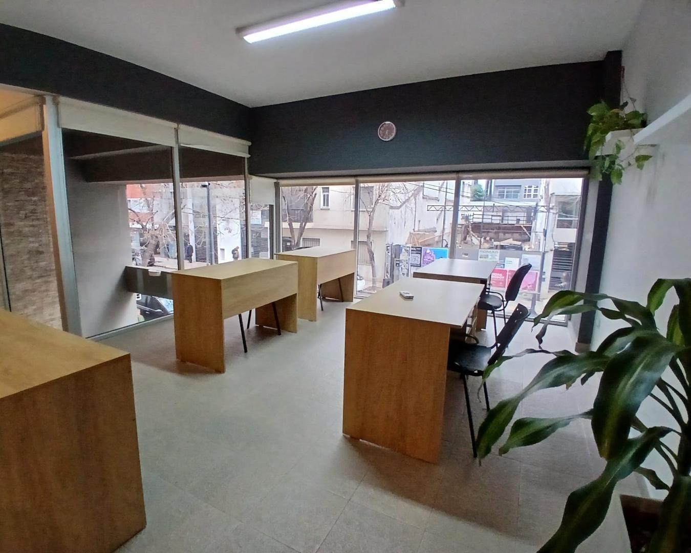 Foto de PARAGUAY N° 4831, 1° PISO UNICO 120M2 2 COCHERAS, imagen 3