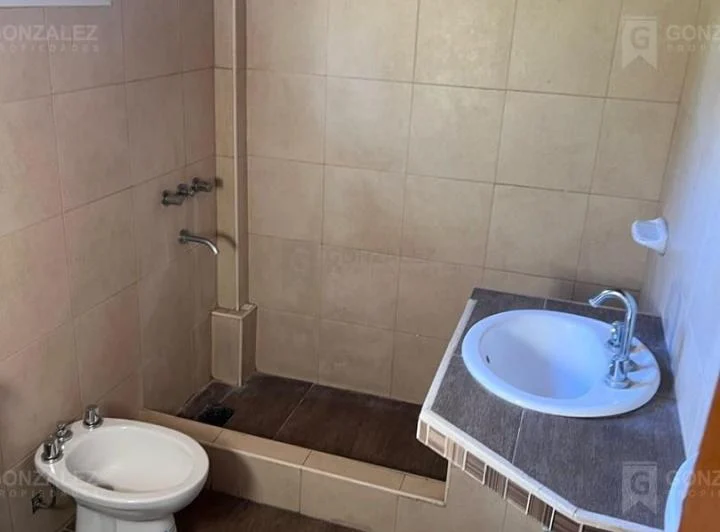 Departamento Monoambiente  en Alquiler en Pilar, G.B.A. Zona Norte, Argentina 2