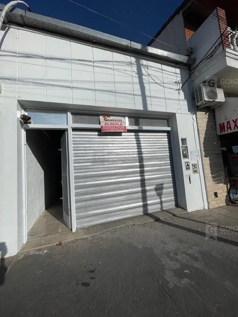 Local  en Alquiler en Pilar, G.B.A. Zona Norte, Argentina 3