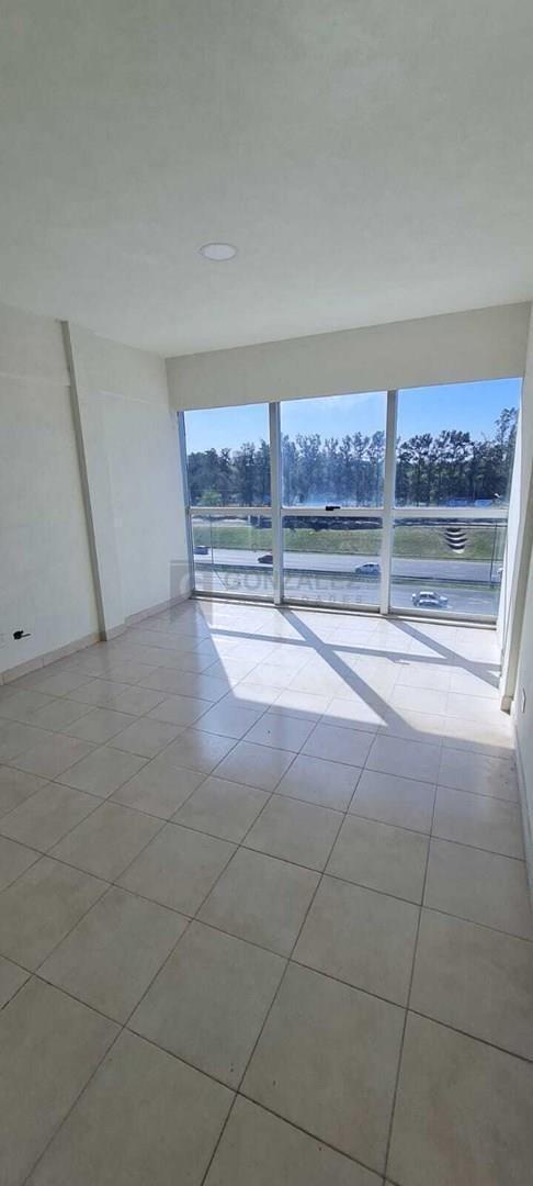 Foto de Oficina en Venta en Pilar, G.B.A. Zona Norte, Argentina, imagen 1