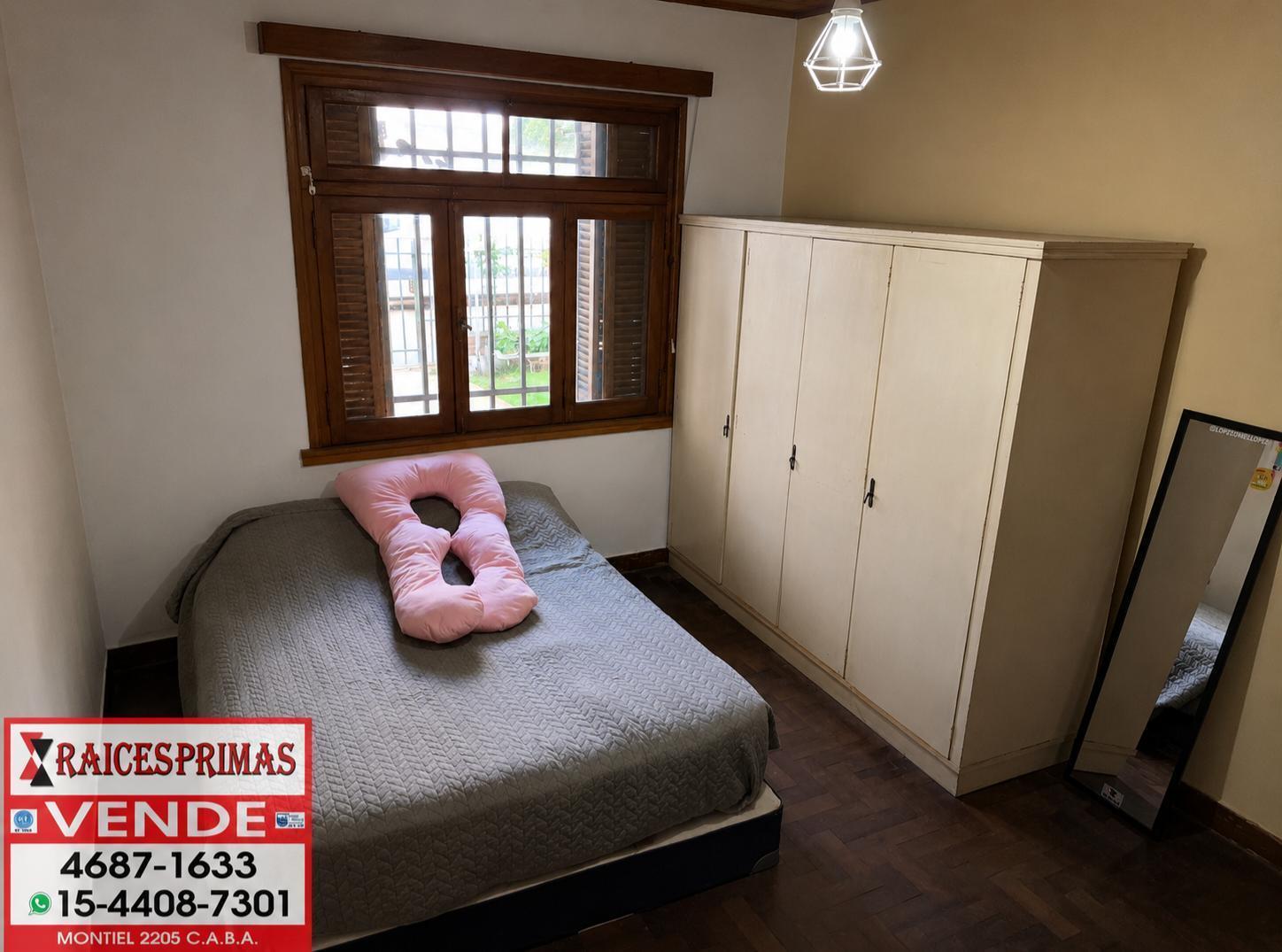 Foto de Venta Casa 5 ambientes a Remodelar con Cochera, imagen 3