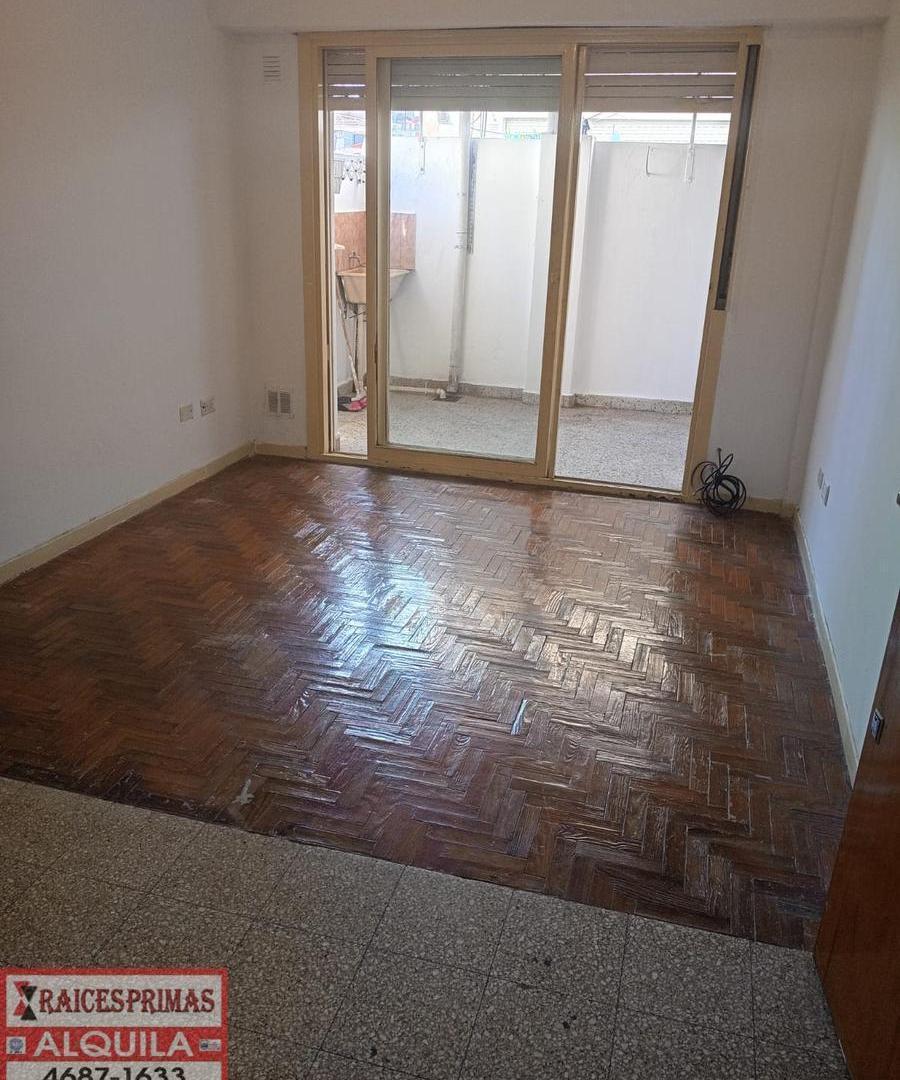 Foto de Alquiler Departamento Monoambiente con Patio, imagen 3