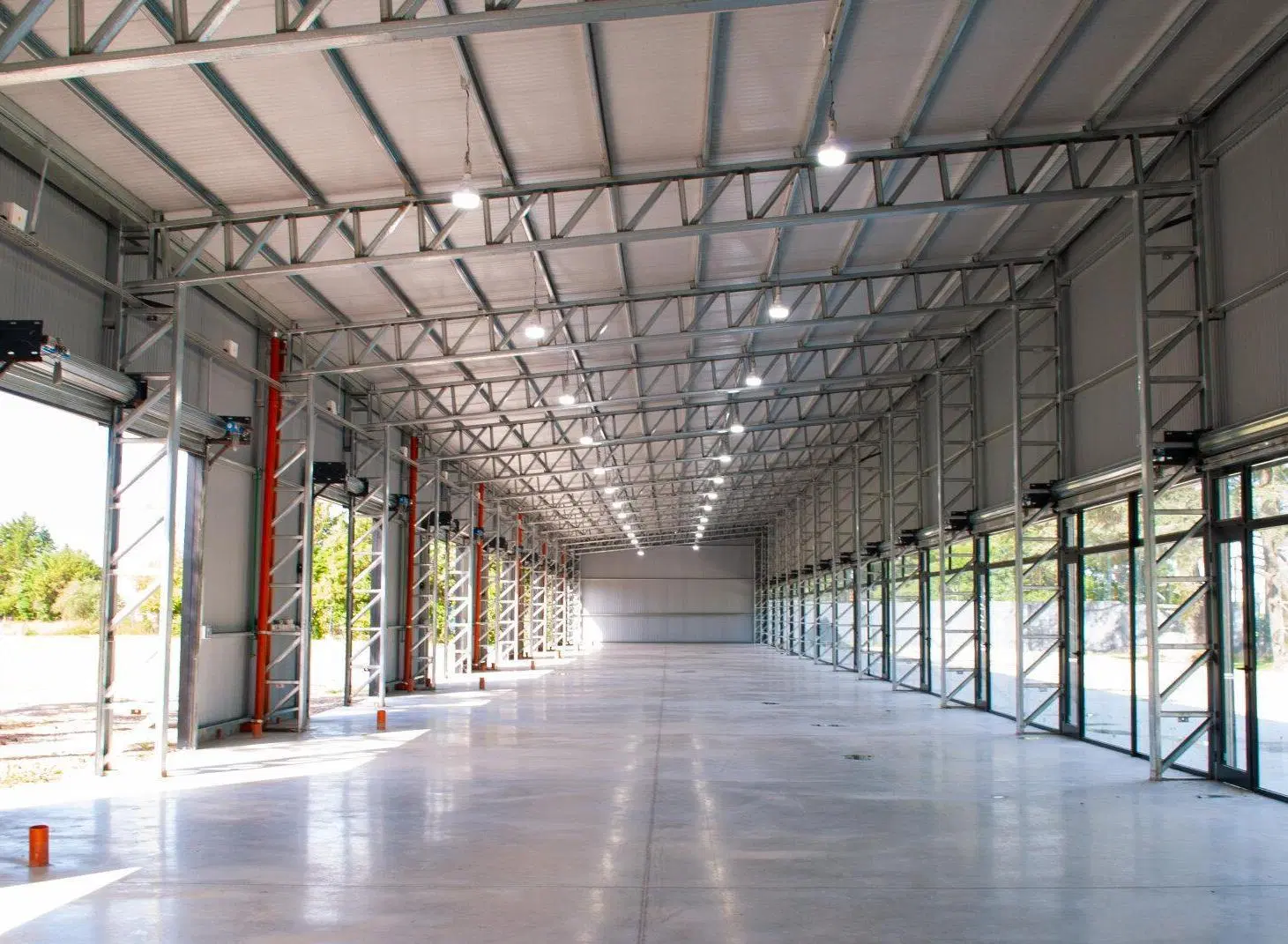 Locales Comerciales 100 m² - Ruta 21 km 3,5 - Alvear 1