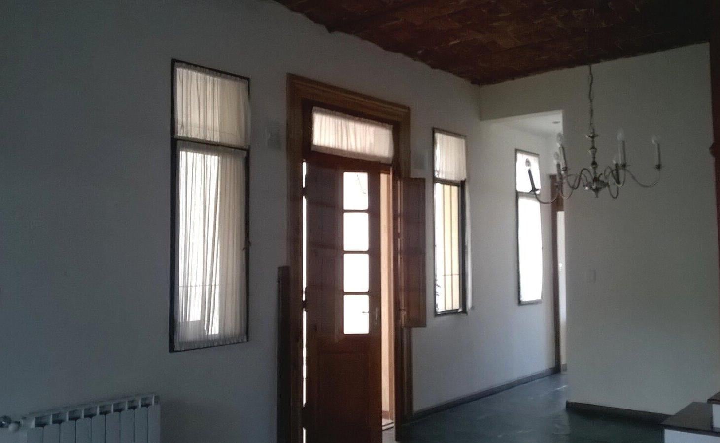 Casa de 4 dormitorios - Laprida 3900