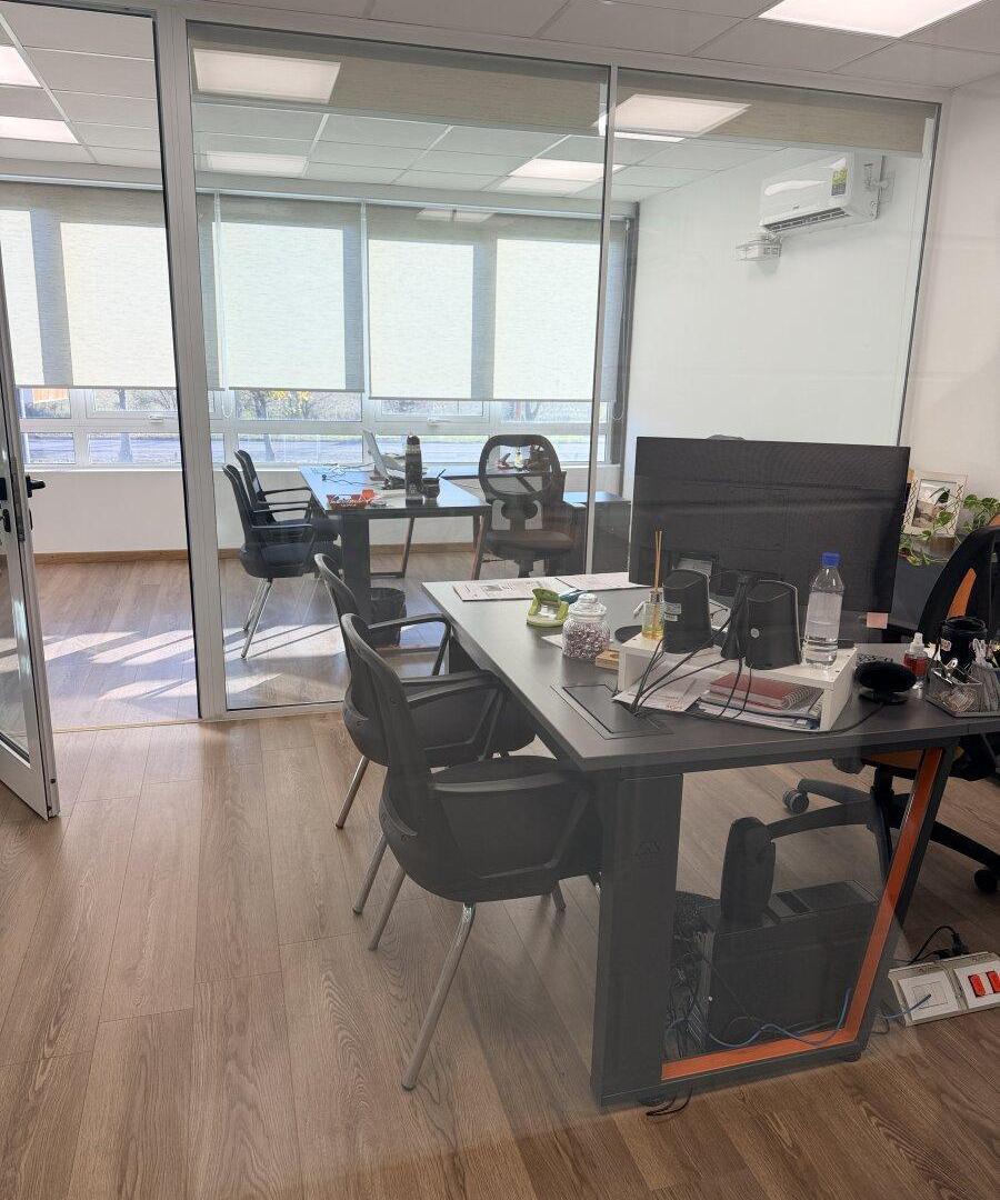Foto de Área Industrial Correa - Nave Industrial con oficinas 2700 m2, imagen 1