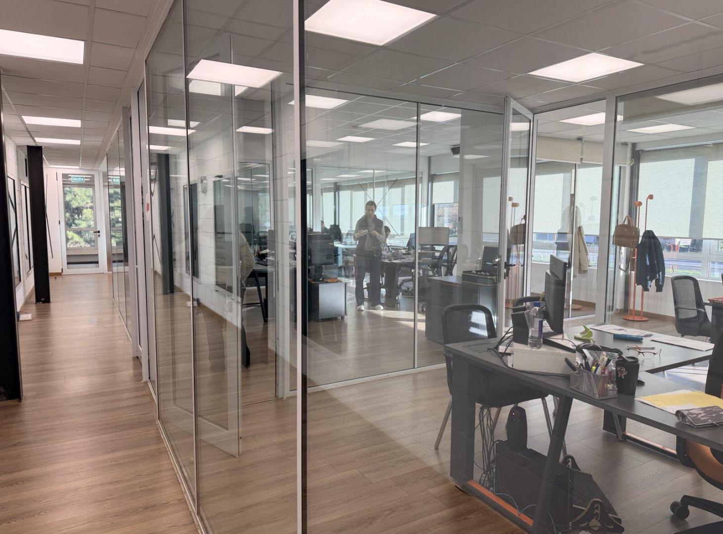Foto de Área Industrial Correa - Nave Industrial con oficinas 2700 m2, imagen 3