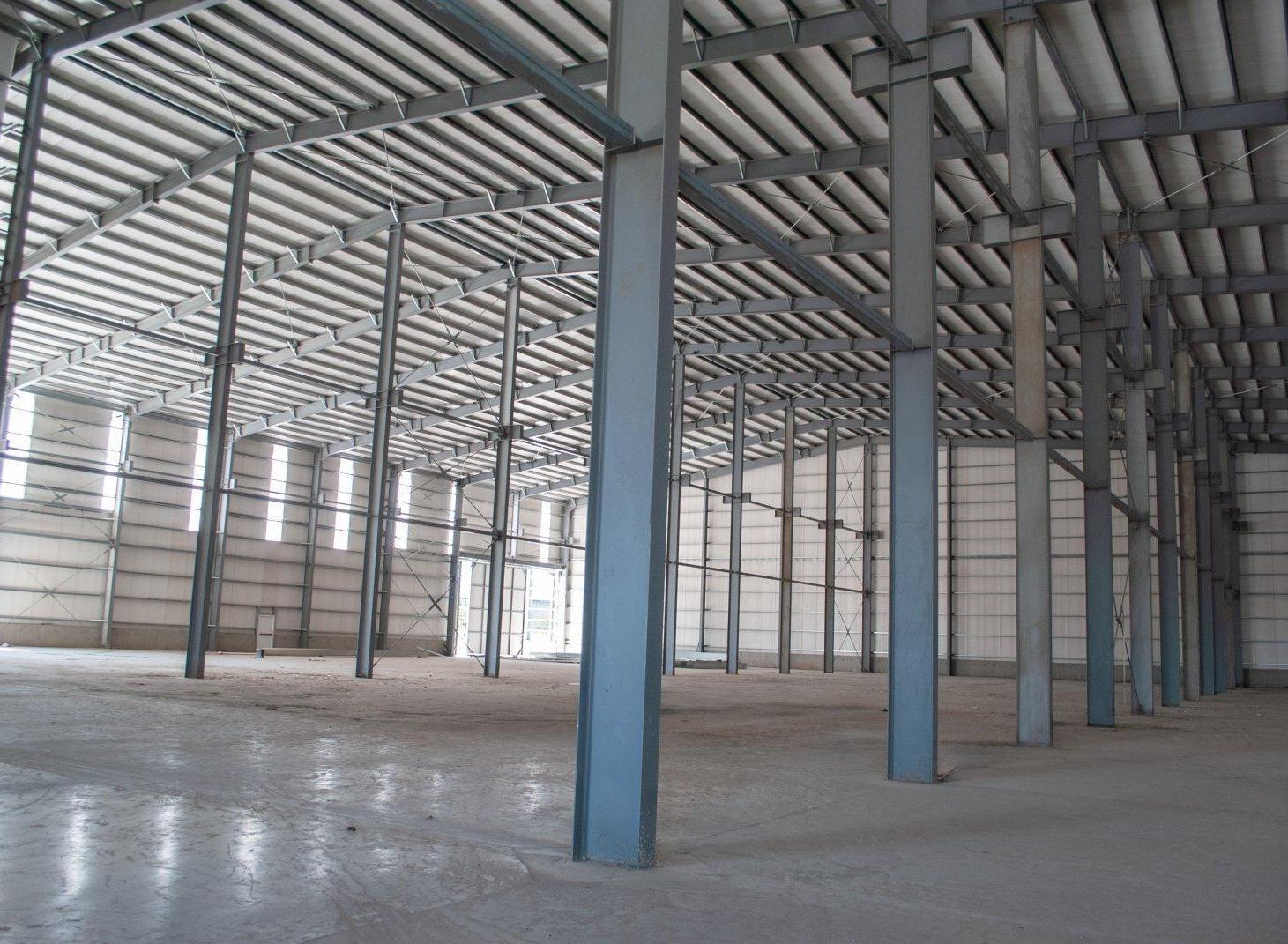 Foto de Nave 3.600 m2 – Circunvalación y Uriburu, imagen 2