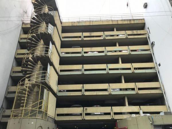 Venta Cochera cubierta fija 12 m2 Microcentro Monserrat