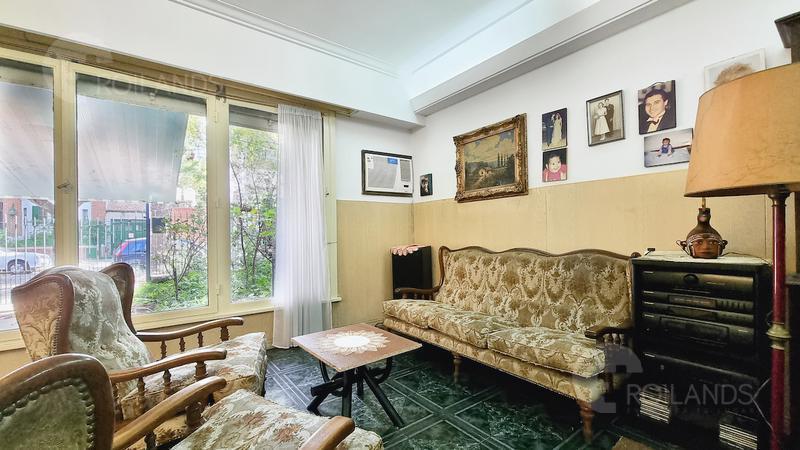 venta PH en PB al FRENTE con cochera, patio  y jardín ENTRADA INDEPENDIENTE