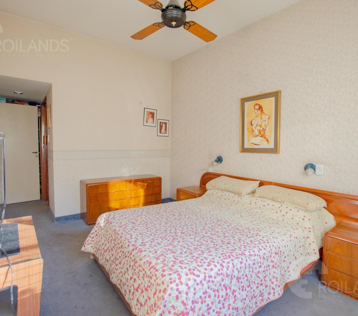Venta Casa 7 Ambientes en 2 Plantas con Terraza, Quincho y P 4