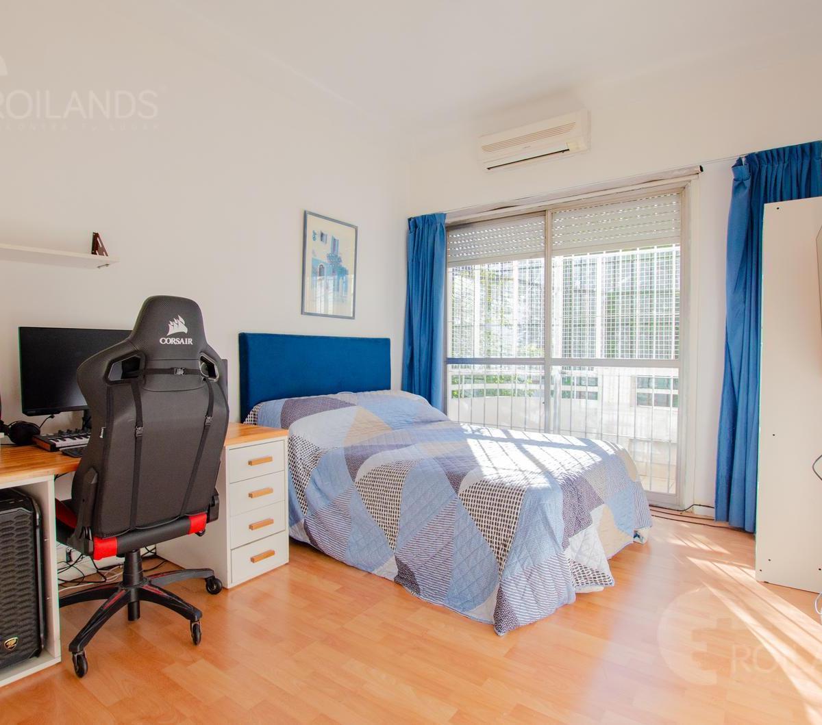Venta Casa 7 Ambientes en 2 Plantas con Terraza, Quincho y P 2