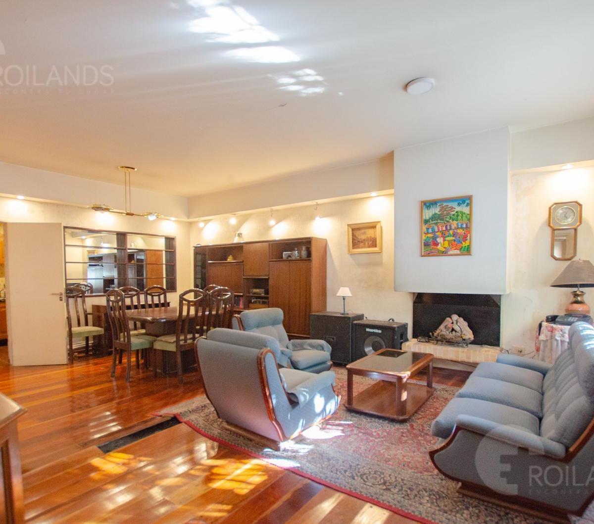 Venta Casa 7 Ambientes en 2 Plantas con Terraza, Quincho y P 2