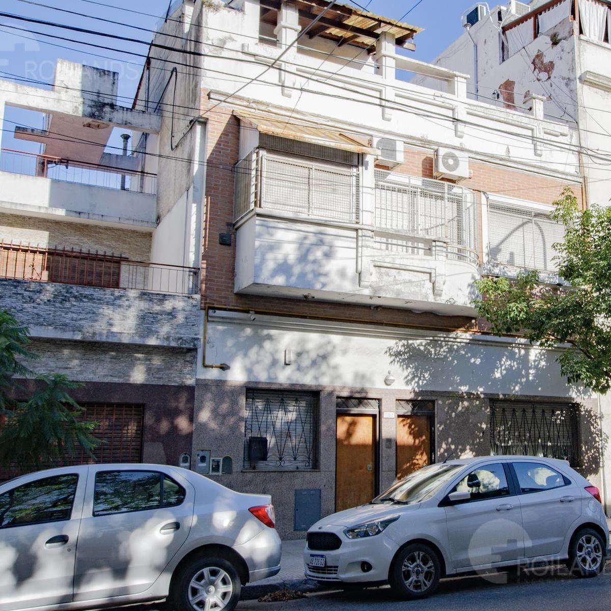 Venta Casa 7 Ambientes en 2 Plantas con Terraza, Quincho y P 4