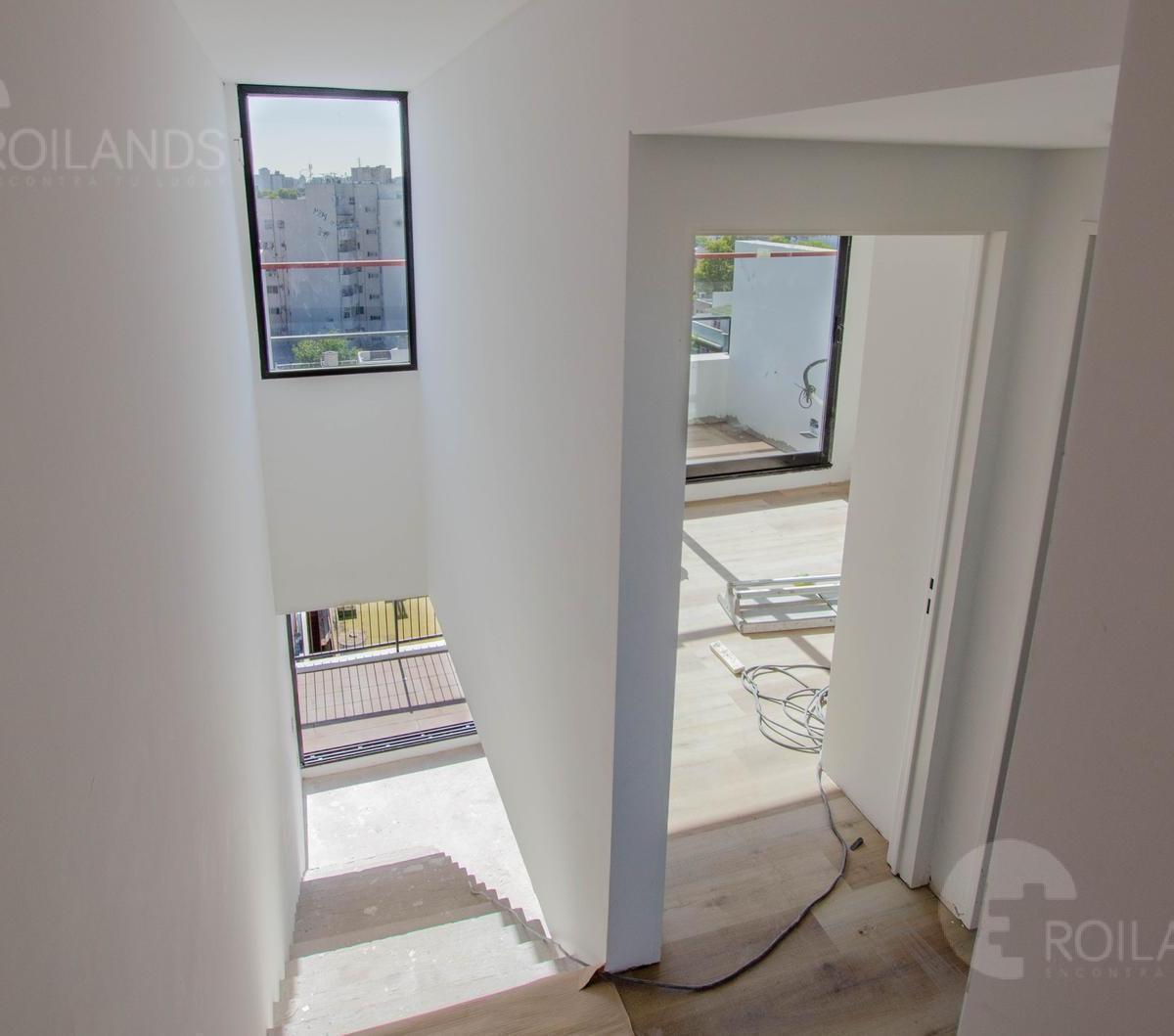 Venta Departamento 3 Ambientes con Balcón y Terraza en Villa Urquiza 2