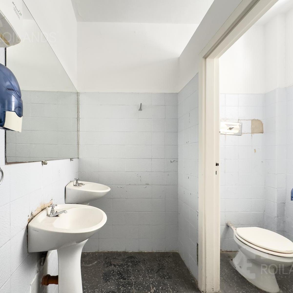 Venta Gran Departamento U Oficina en San Nicolás 1