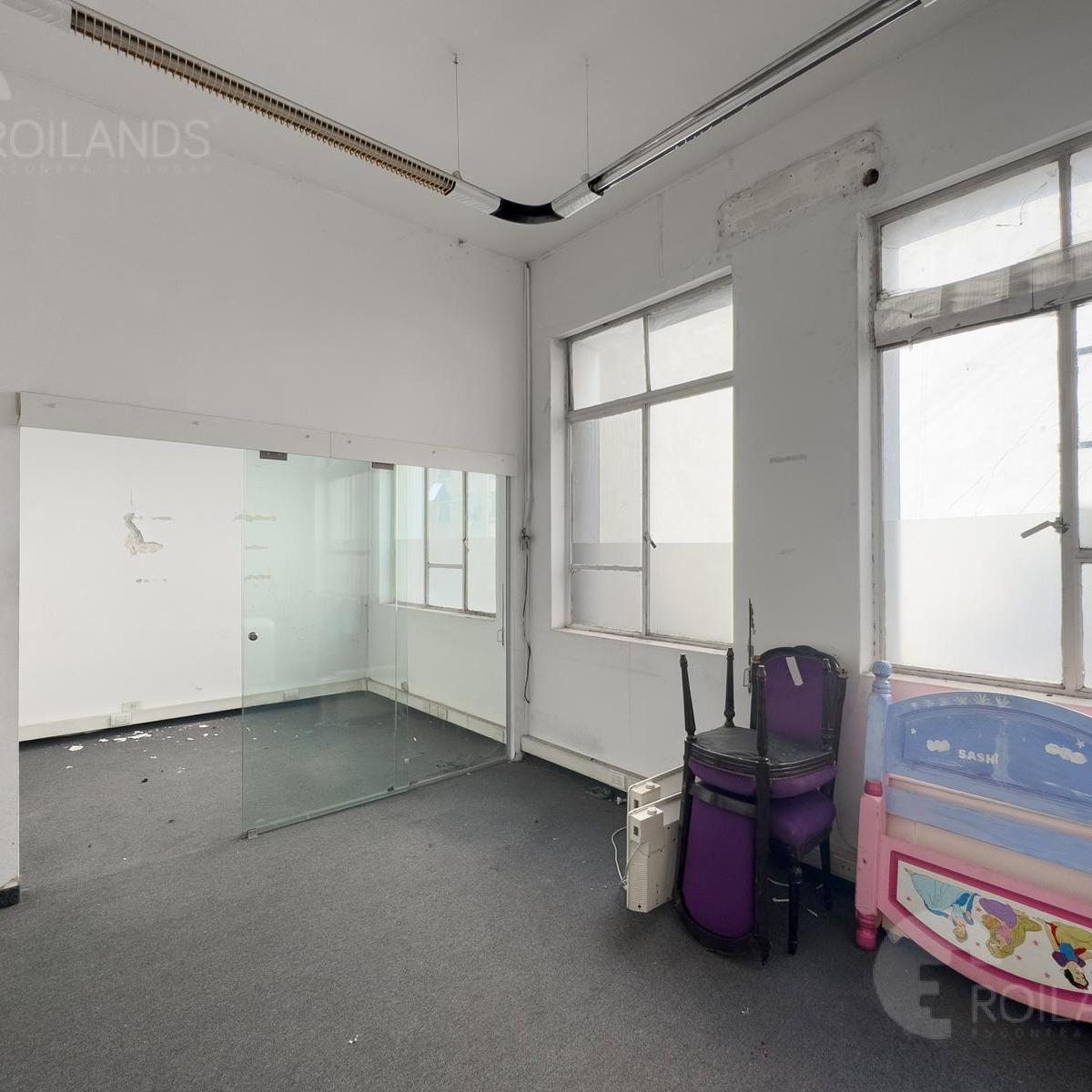 Venta Gran Departamento U Oficina en San Nicolás 3