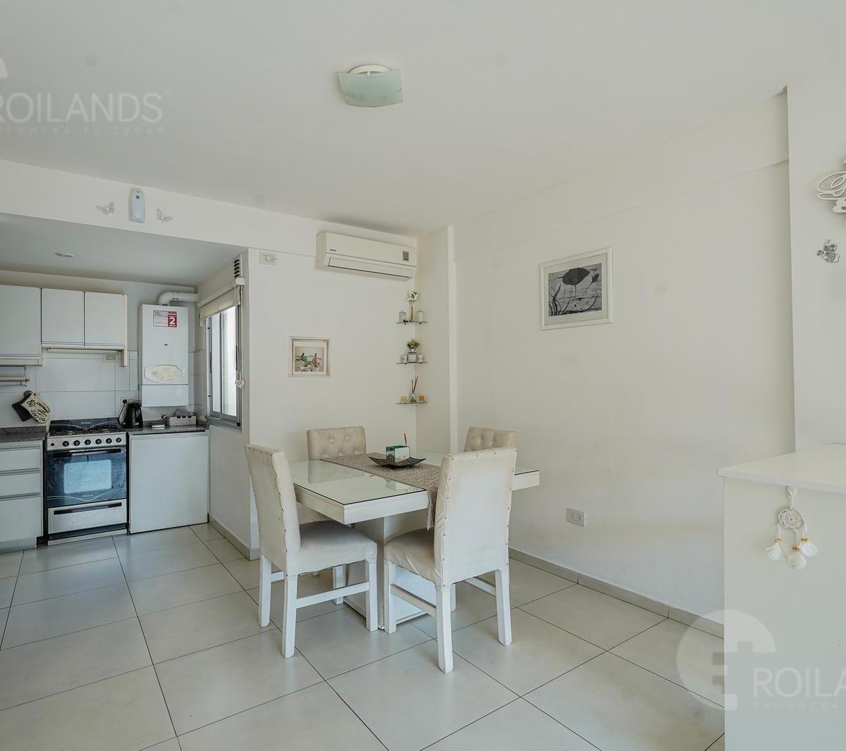 Venta Departamento 3 Ambientes con Cochera y Balcón 2