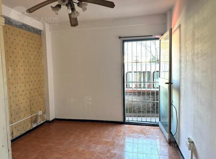 Venta Departamento 3 Ambientes con 2 Patios en Villa Lugano 4