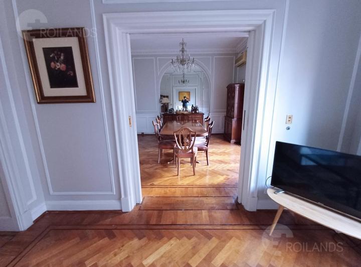 Venta departamento 6 ambientes al frente Recoleta 4
