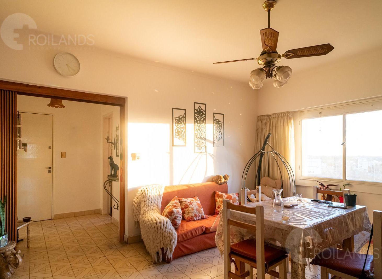 Venta Oportunidad Departamento 3 Ambientes con Balcón y Jardín en Celina