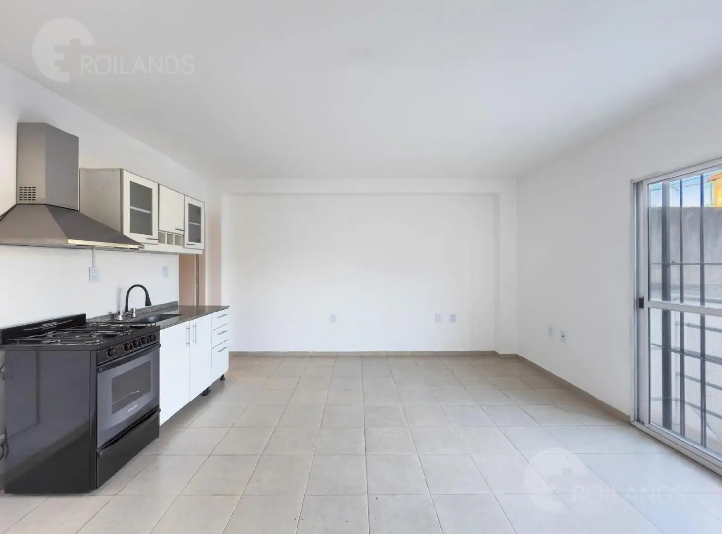 Monoambiente en VENTA en Morón ,  Belgrano al 1000 2